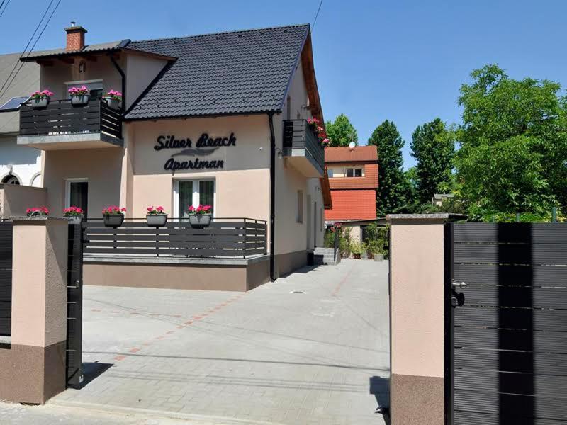Silver Beach Apartments Siofok Luaran gambar